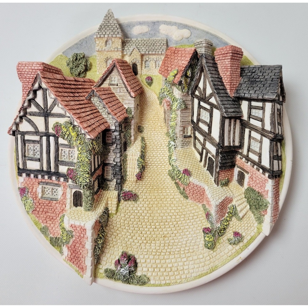 David Winter Cottages Collectors Guild Piece 3D‎ Village Wall Plaque England